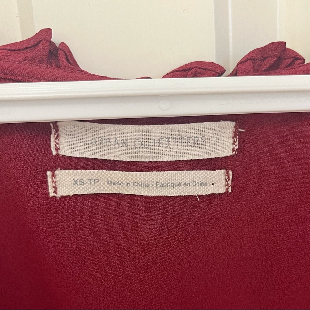 Urban Outfitters Riley Ruffle Tie-front Blouse - Picture 5 of 7